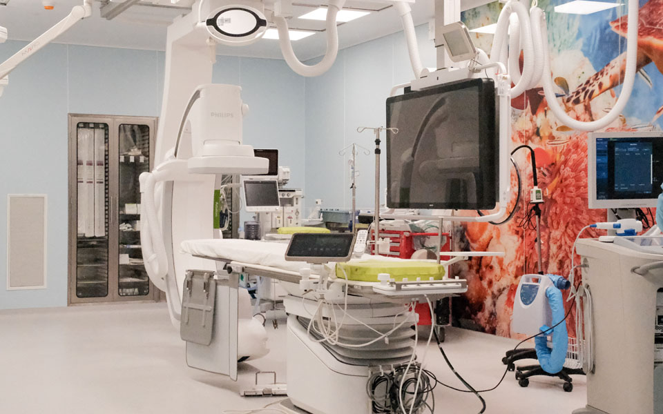 Picture of empty cardiac catheterisation lab at Lautoka Hospital.
